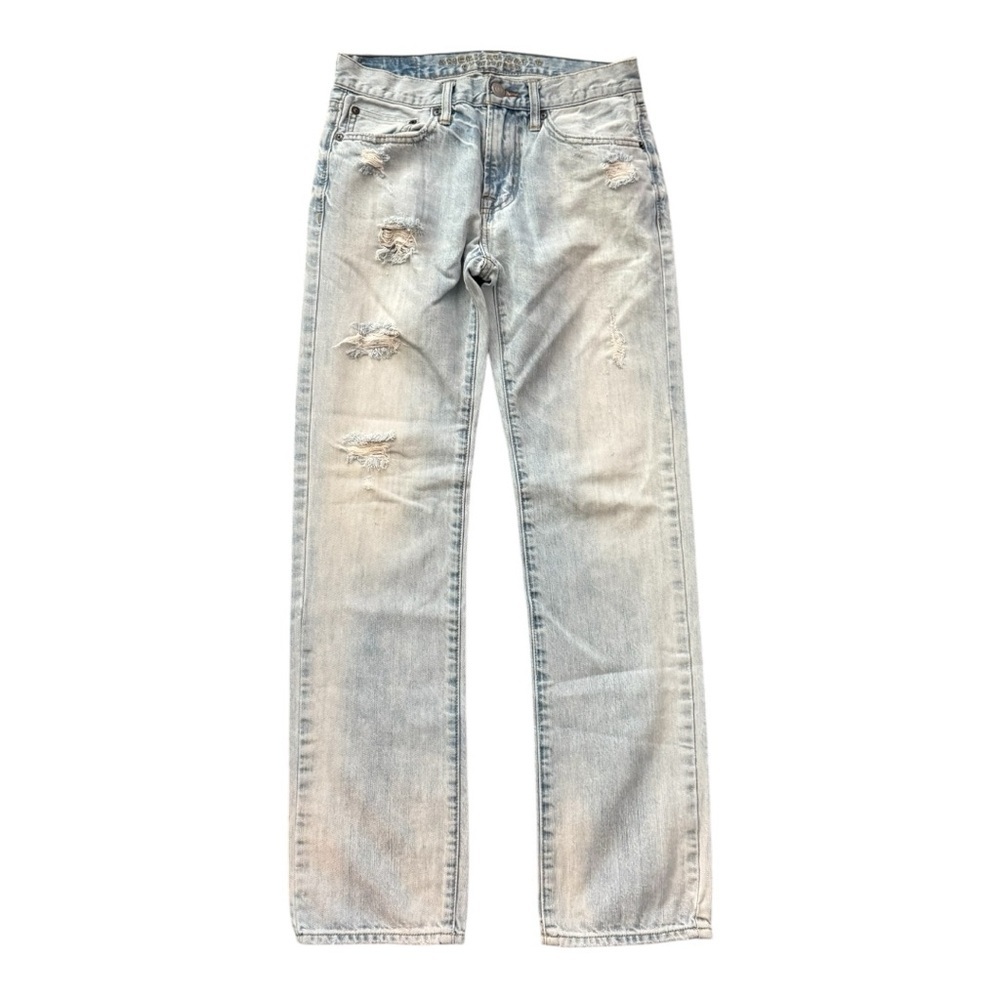 American Eagle Outfitters Faded Blue Jeans